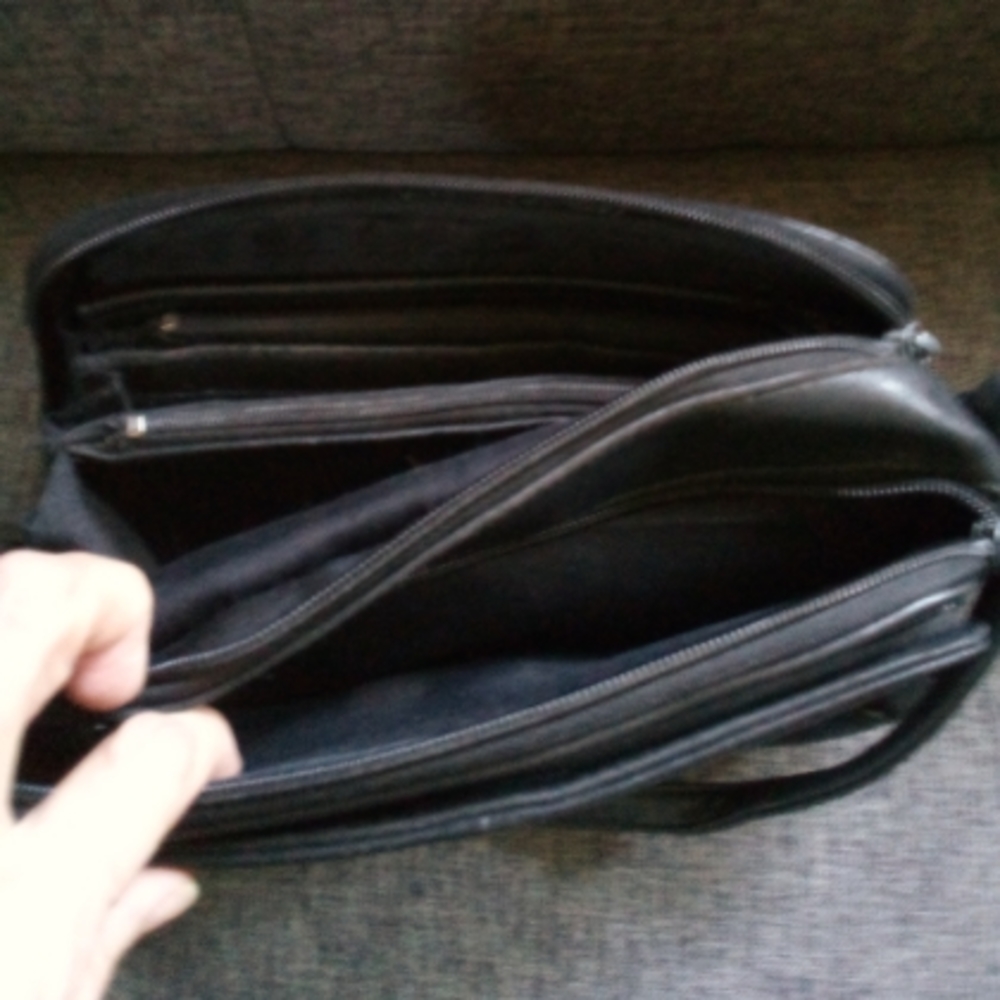 Vintage Buxton Black Leather Crossbody